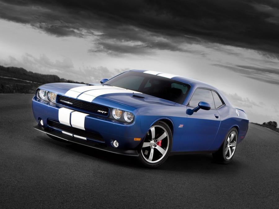  Dodge Challenger SRT8 392 Inaugural Edition 2010 года  (фото 33 из 36)